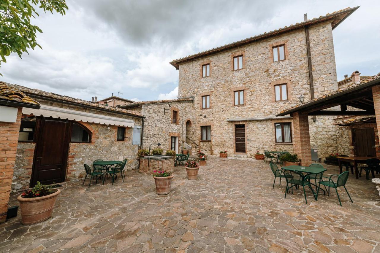 Borgo Villa A Sesta San Gusme Zewnętrze zdjęcie