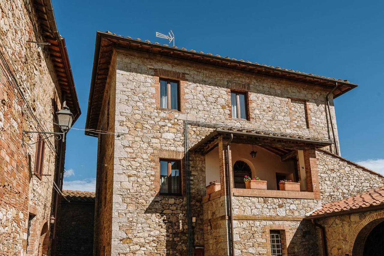 Borgo Villa A Sesta San Gusme Zewnętrze zdjęcie