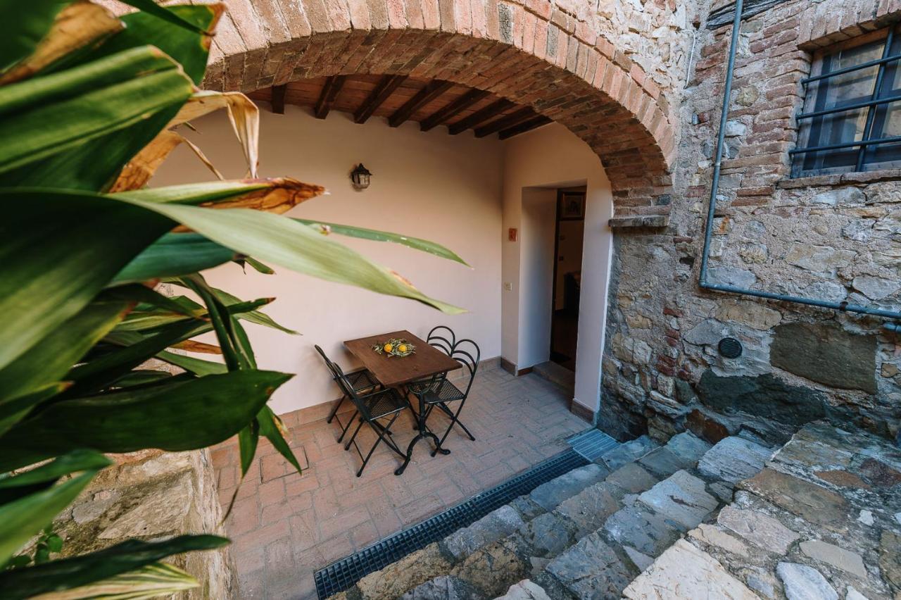 Borgo Villa A Sesta San Gusme Zewnętrze zdjęcie
